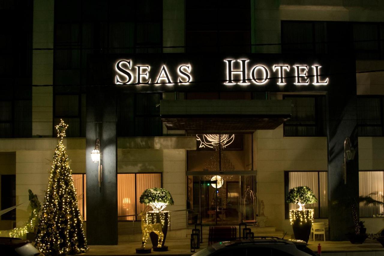 Seas Hotel Амман Екстер'єр фото